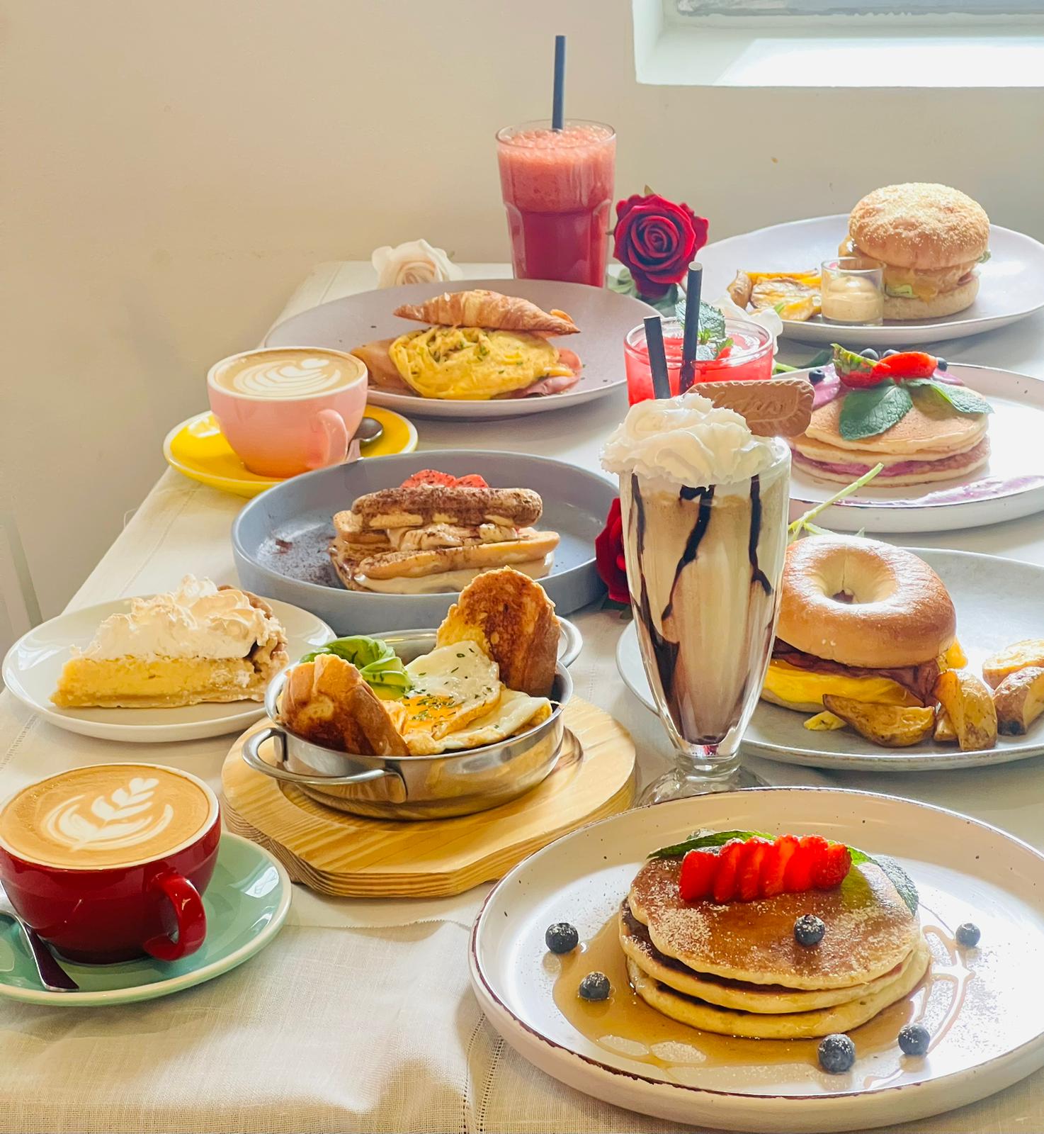 Desayuno, Almuerzo o Brunch delicioso en Indiscreto Brunch